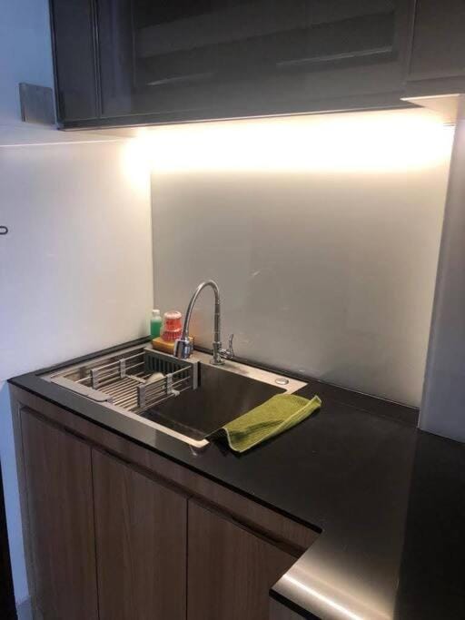 Studio Apartment Pollux for Rent, Fully Furnished Apartment in Riau Islands, Indonesia