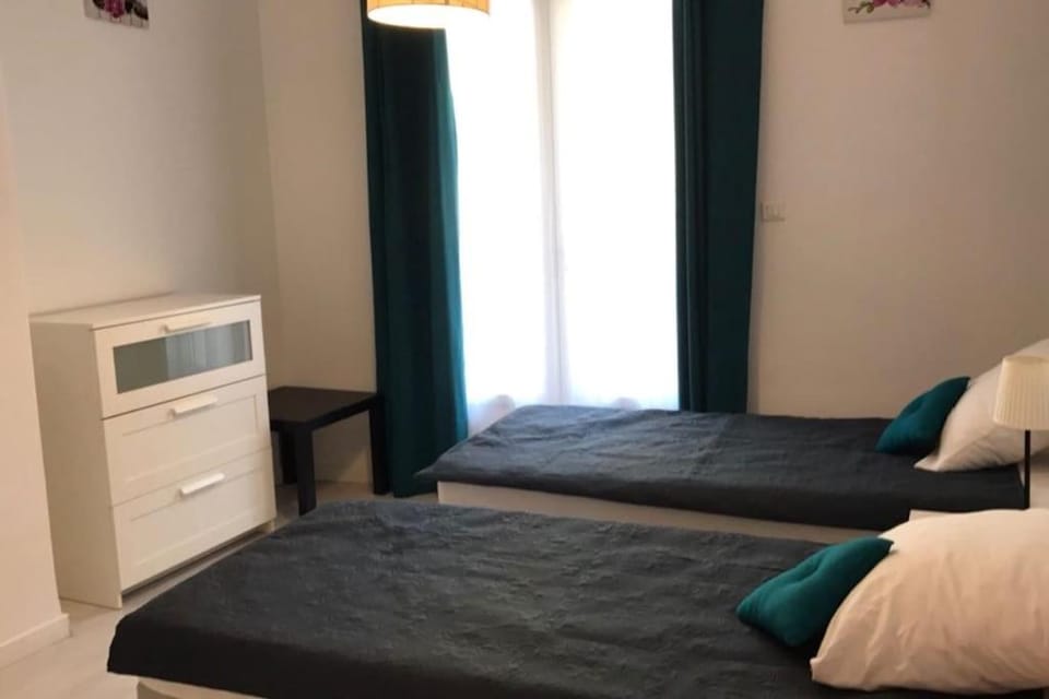 Charmant, agréable et spacieux F3 centre Cannes Apartment in Cannes