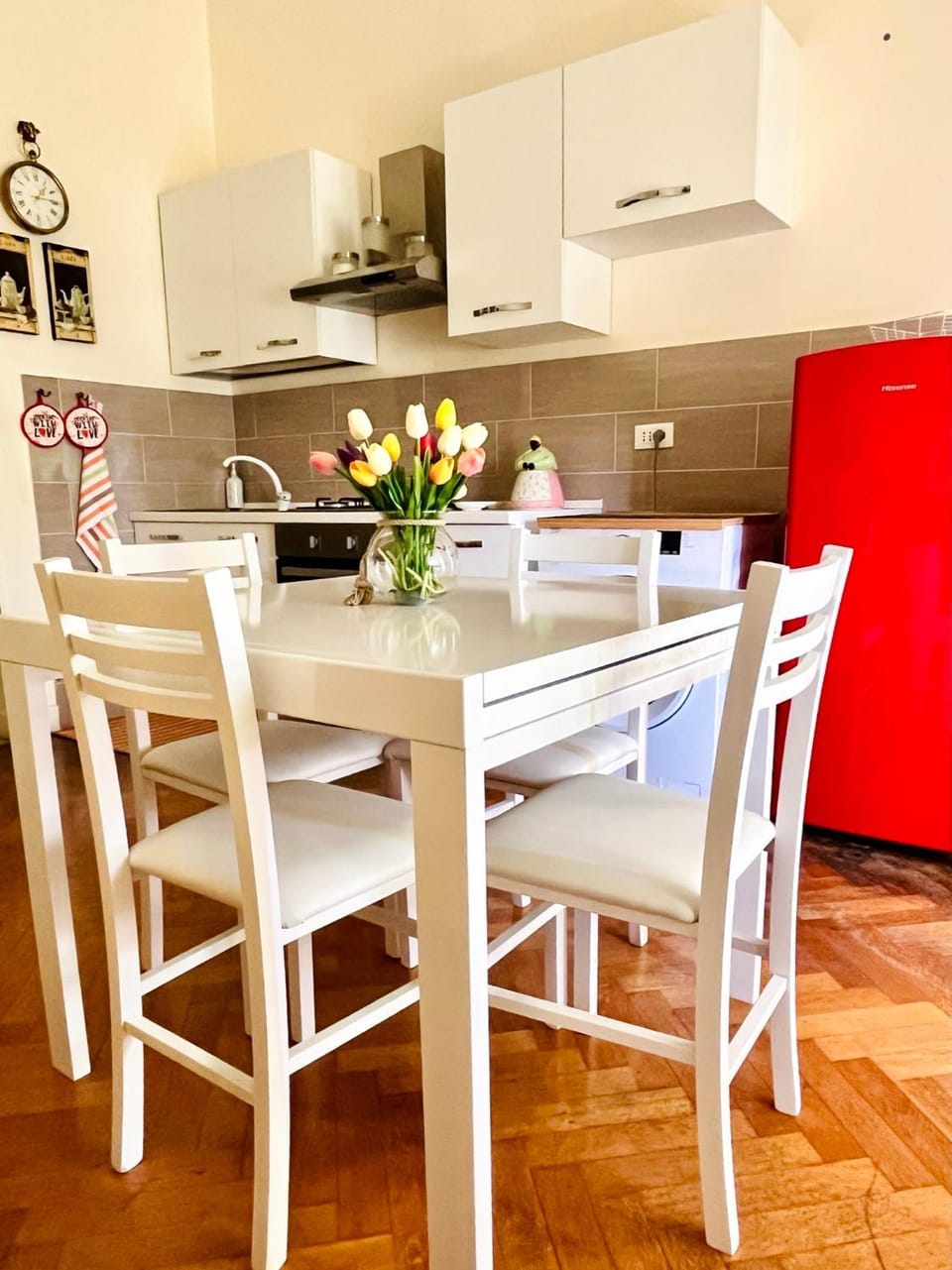 Kitchen or kitchenette, kitchen