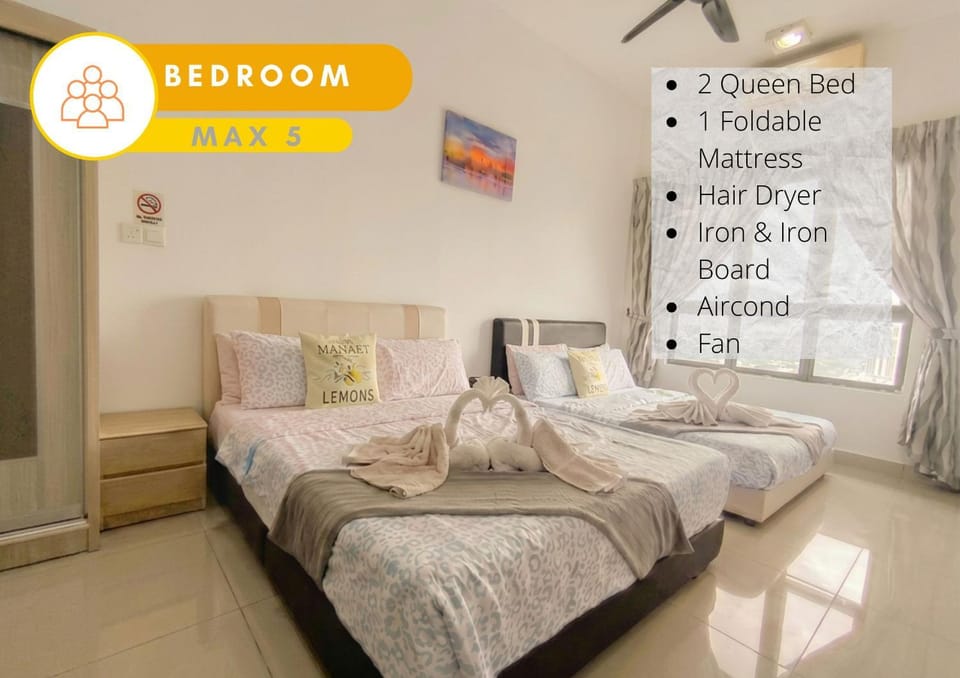 Bed, Bedroom, towels