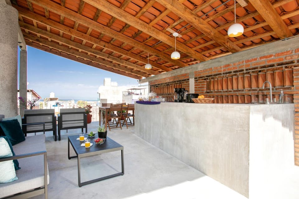 Balcony/Terrace, Breakfast