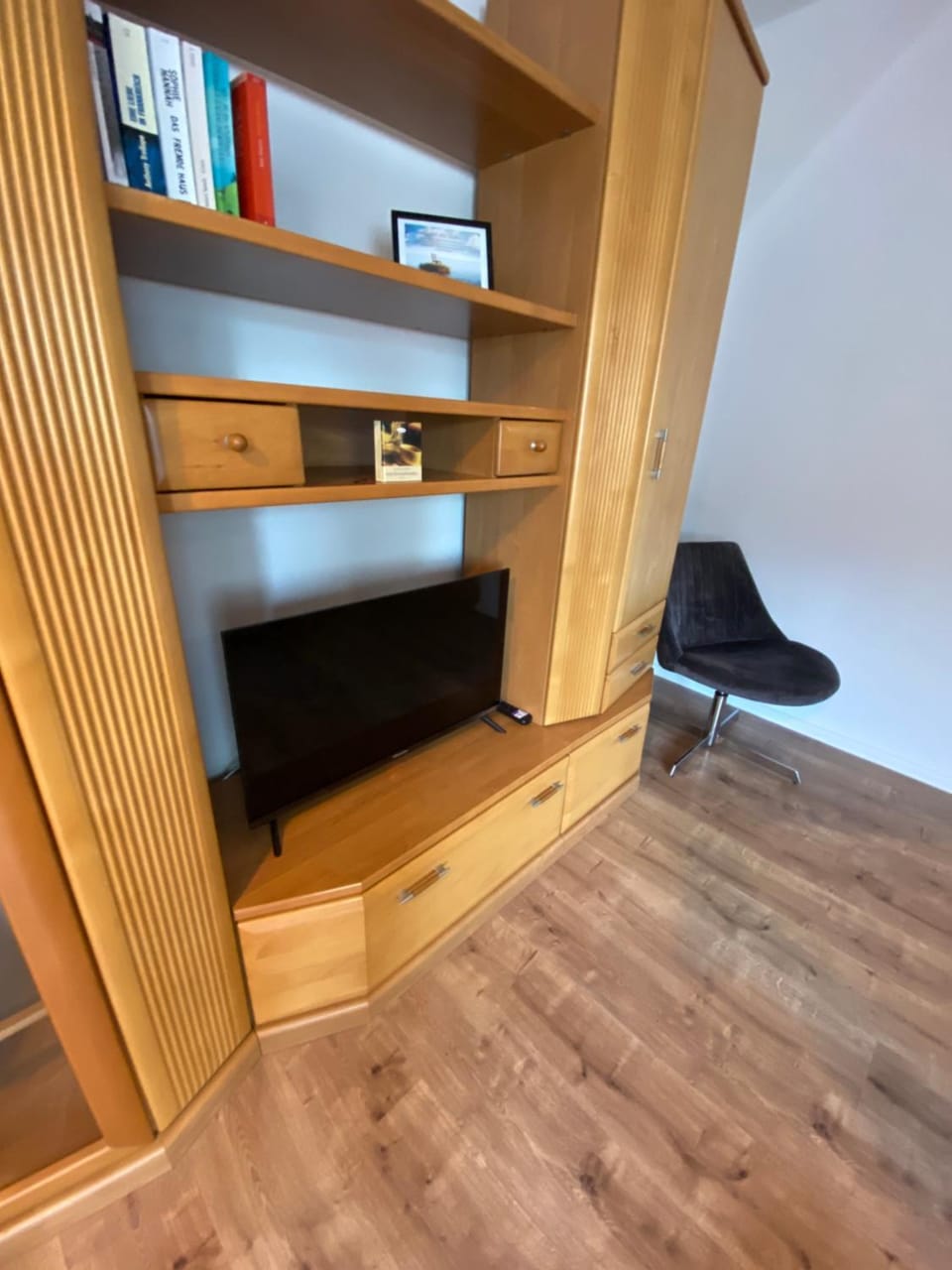 wardrobe