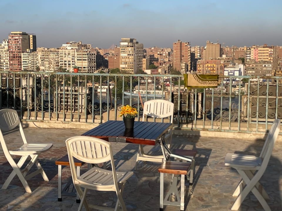Nile and island Apartment in Cairo