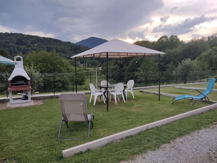 Day, Natural landscape, Garden, Garden view, Mountain view, sunbed