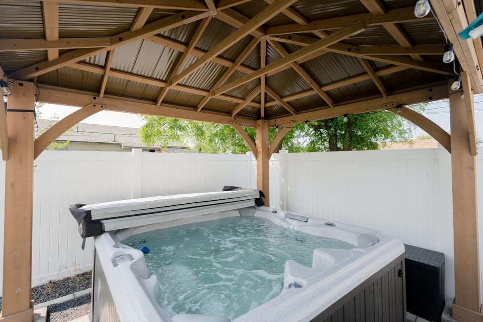 Hot Tub