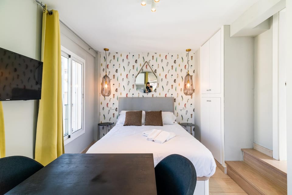 Bed, Bedroom