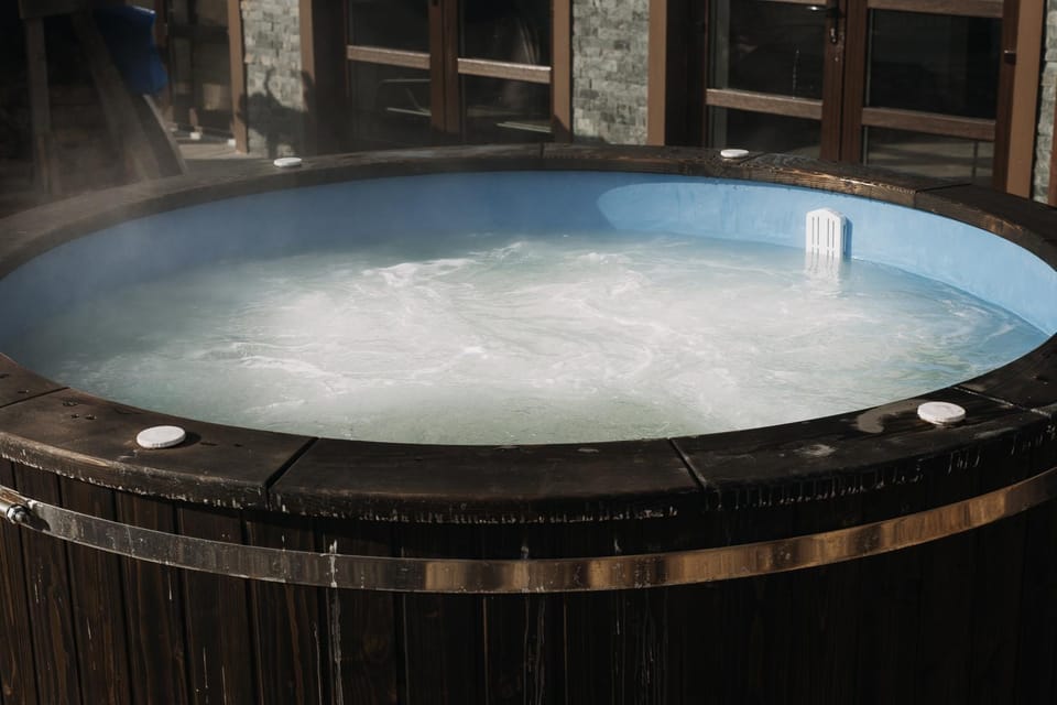 BORSIKA PENSIUNE & SPA Bed and Breakfast in Romania
