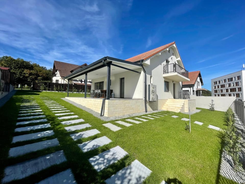 Hermes Guest House Villa in Romania