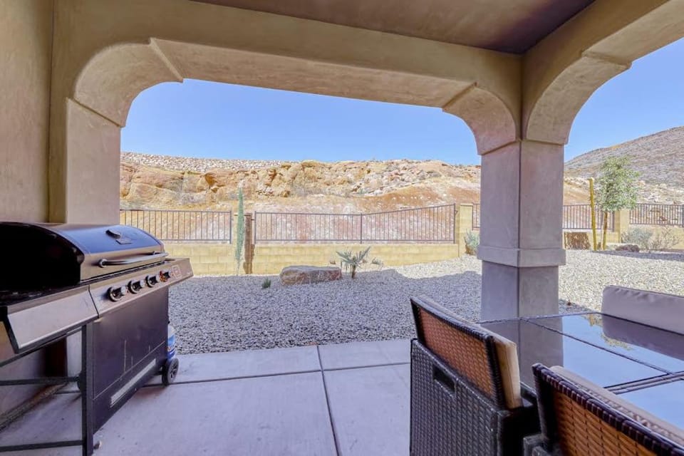 Red Rock Radiance House in Washington