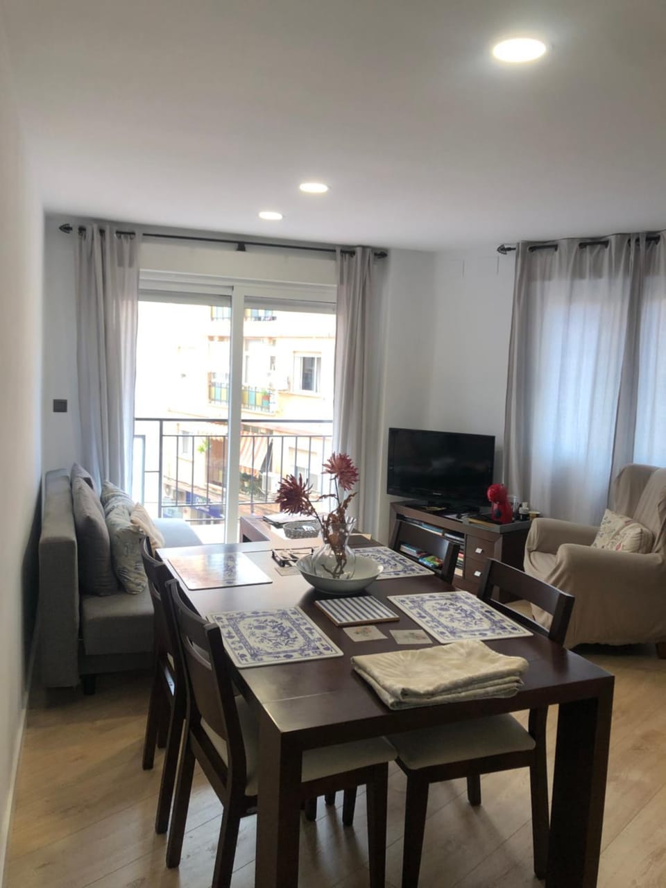 TV and multimedia, Coffee/tea facilities, Living room