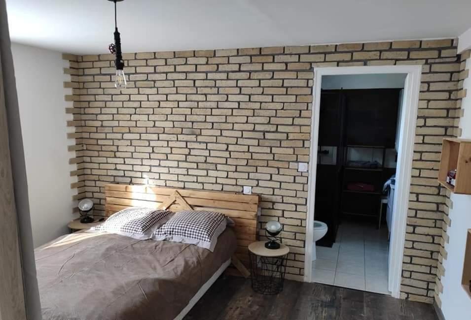 Le Ranch - chambres d'hôtes - proche centre ville Vacation rental in Reims
