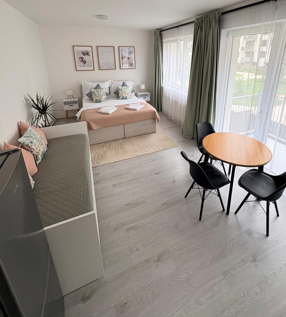 Dining area, Bedroom