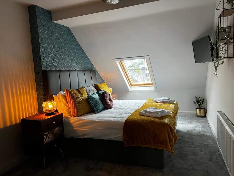 Bed, Bedroom