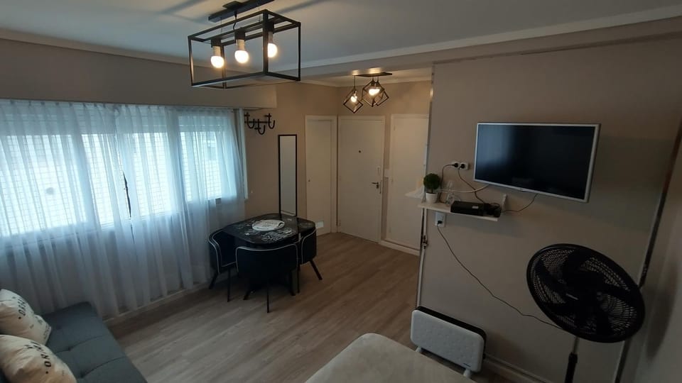 Monoambiente Falucho al 1500 - Centro - Apartment in Mar del Plata