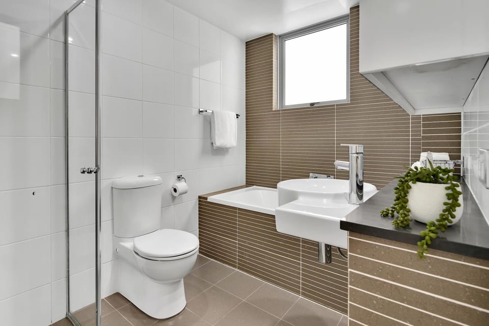 North Sydney Large Two Bedroom MIL2302 Apartment in Sydney