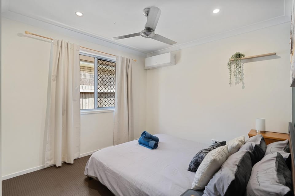 Exotic Escape- Perfect for gathering House in Brisbane