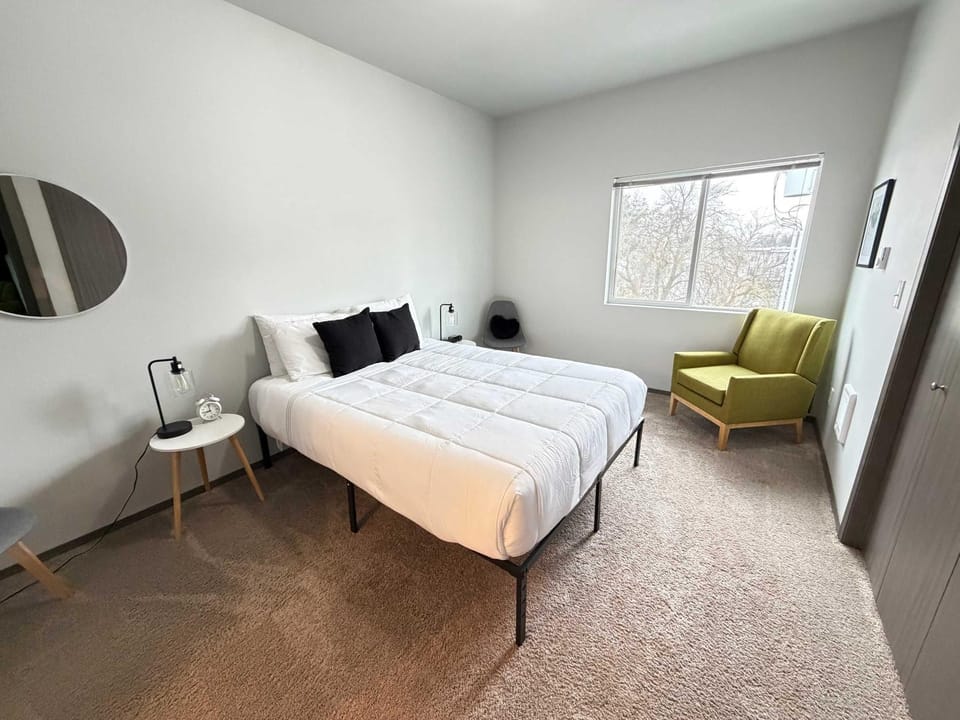 New 2 Bd 2 Bth Near Perry Dist and Downtown Apartment in Spokane