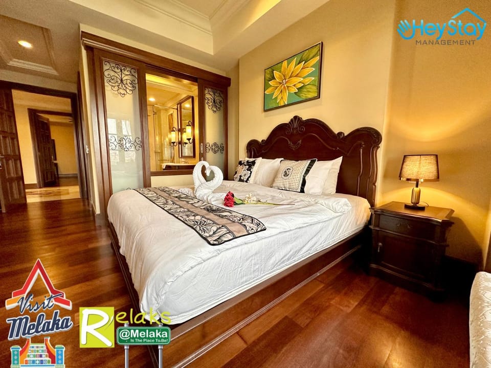 CasaDeRio Residences DeluxRiverSuite Walk5minsToJonkerSt By Heystay Management Apartment in Malacca