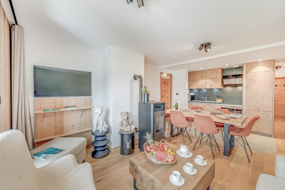 Résidence Le Grand Bouquetin - 3 Pièces pour 6 Personnes MAE-9974 Apartment in Champagny-en-Vanoise