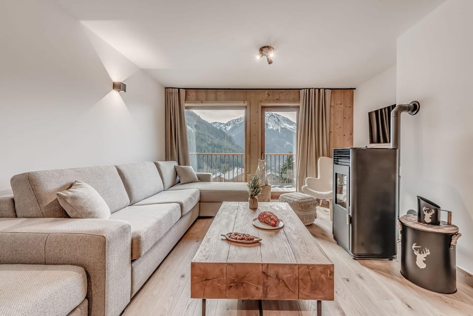 Résidence Le Grand Bouquetin - 3 Pièces pour 6 Personnes MAE-9984 Apartment in Champagny-en-Vanoise