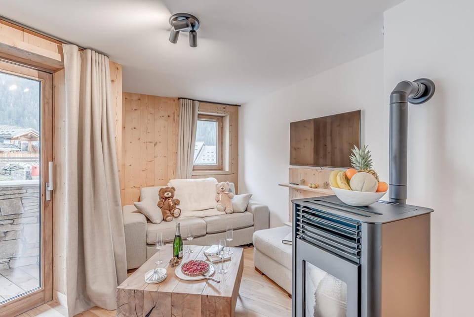 Résidence Le Grand Bouquetin - 3 Pièces pour 6 Personnes MAE-0014 Apartment in Champagny-en-Vanoise