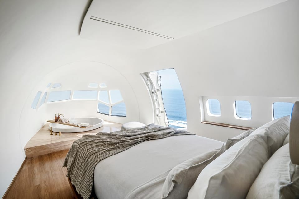 Bed, Hot Tub, View (from property/room), Bedroom, Sea view, Area and facilities, Bath