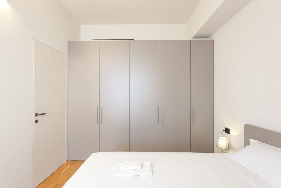 Easylife - Milano - Crocetta 2 P1S - Porta Romana Apartment in Milan