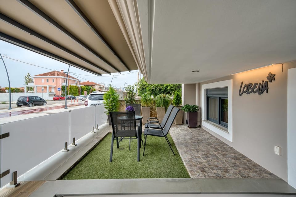 Patio, Day, Neighbourhood, View (from property/room), Seating area, Evening entertainment, furniture