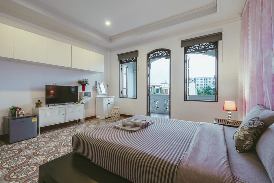 Botan Boutique Hotel Hostel in Kathu