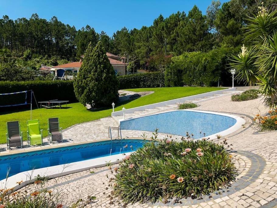 Maison familiale de caractère avec piscine House in Porto District