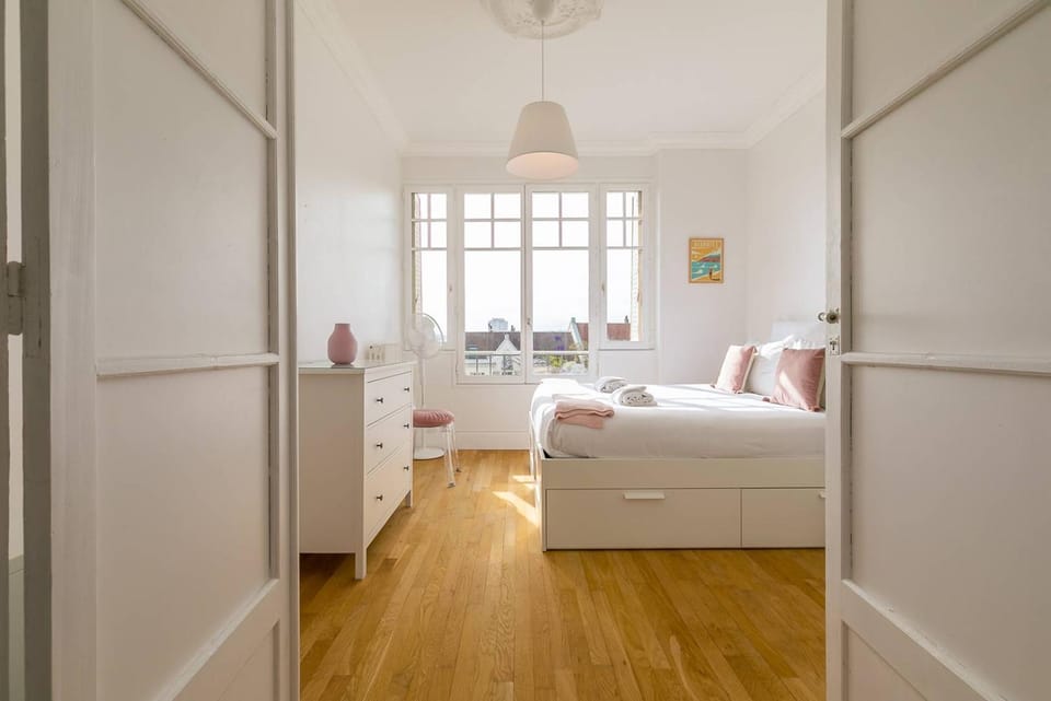 Le victor hugo Apartment in Dijon