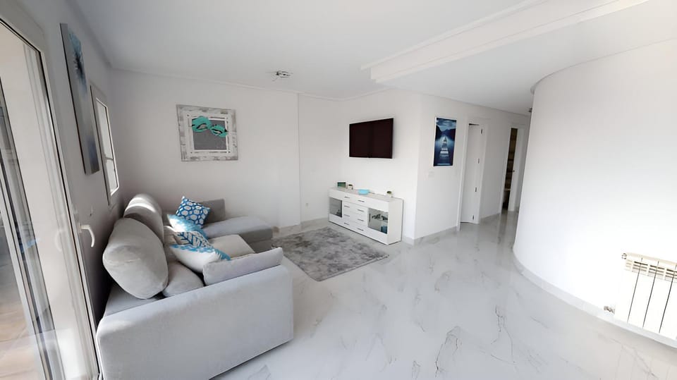 TV and multimedia, Living room, Photo of the whole room, Seating area