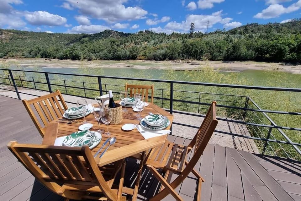 Day, Natural landscape, View (from property/room), Balcony/Terrace, River view