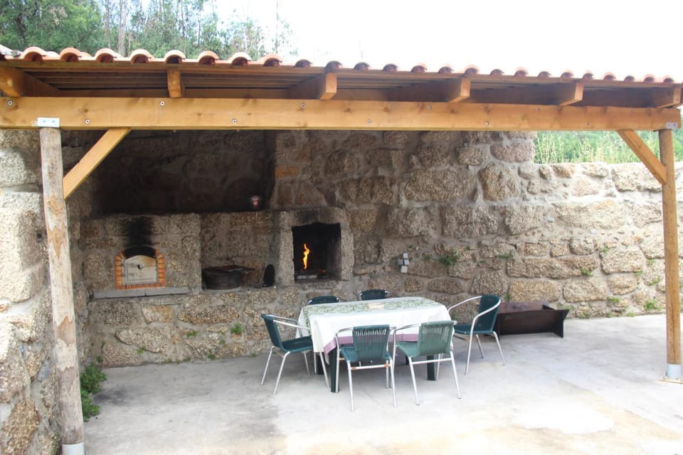 Patio, Dining area