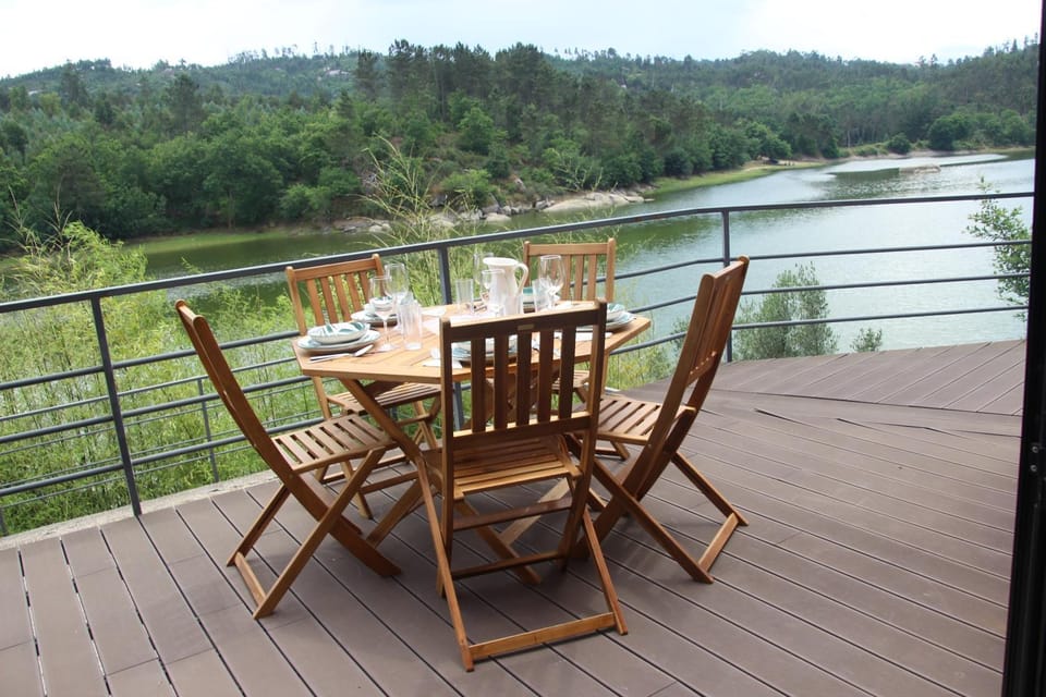 Day, Balcony/Terrace, River view
