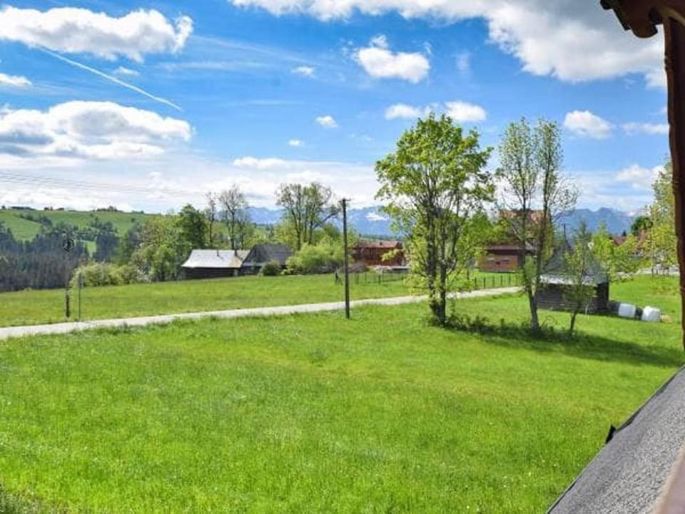 Garden, Mountain view