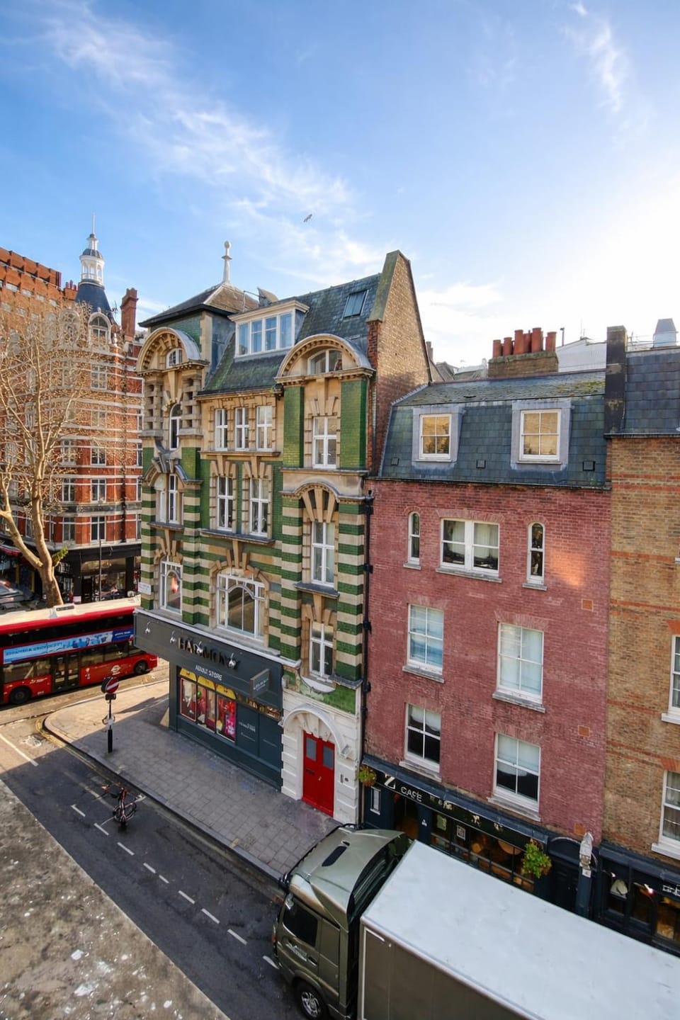 Stay in the heart of Soho Apartment in City of Westminster