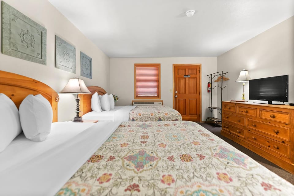 Mt Gardner Inn Inn in Winthrop