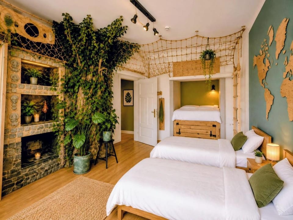 Bed, Photo of the whole room, Bedroom