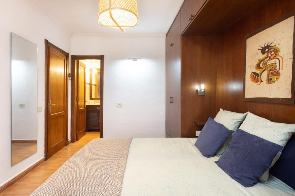 Bed, Bedroom, wardrobe