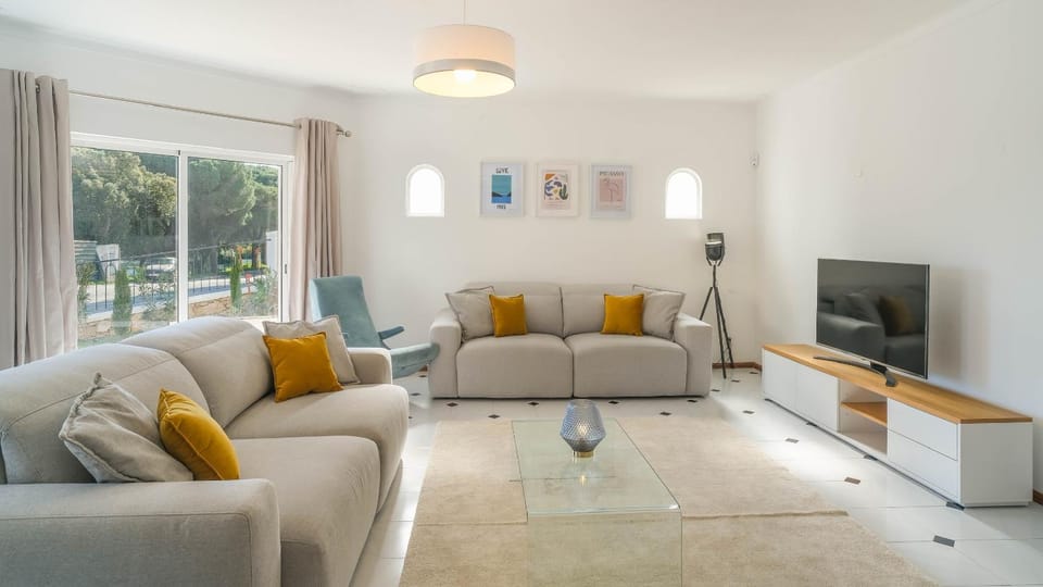 Casa SP- Villa with heated pool near Vilamoura, Vale do Lobo House in Quarteira