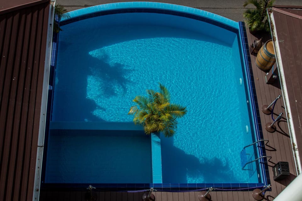 Swimming pool, Swimming pool