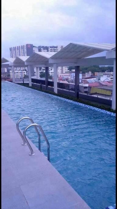 Octagon -16 Ipoh High City View Condo Homestay Apartment in Ipoh