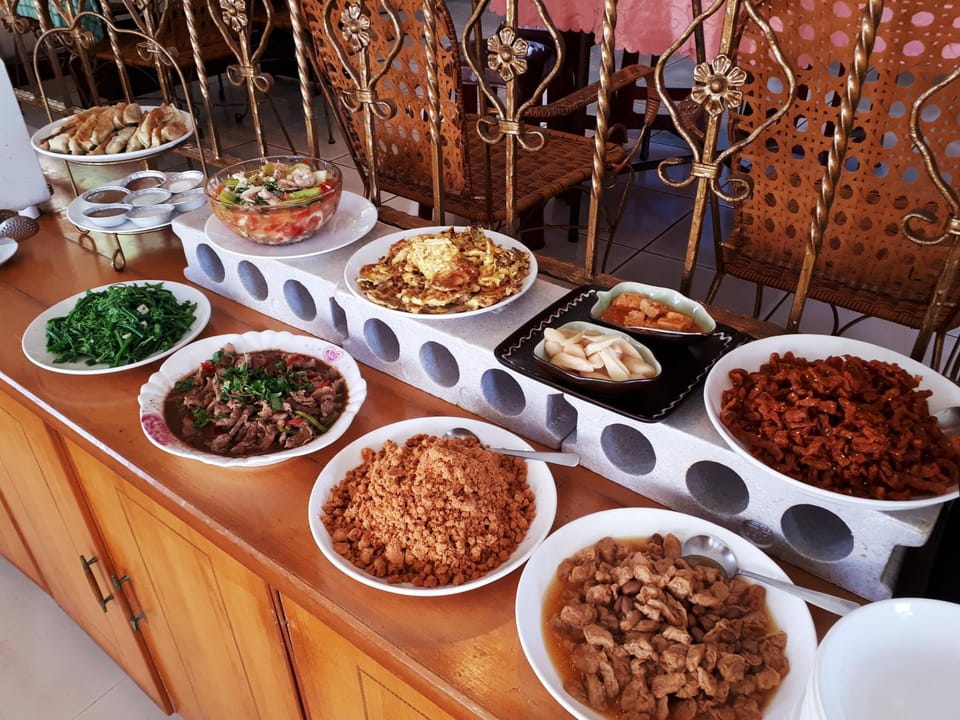 Breakfast, Buffet breakfast