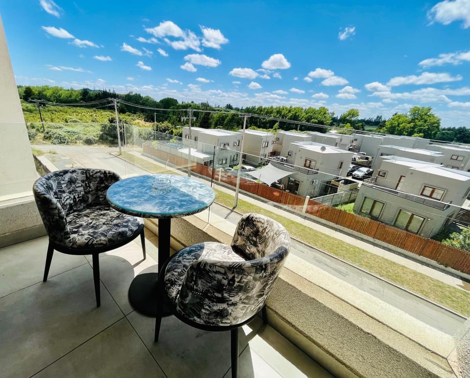 Garden, Balcony/Terrace