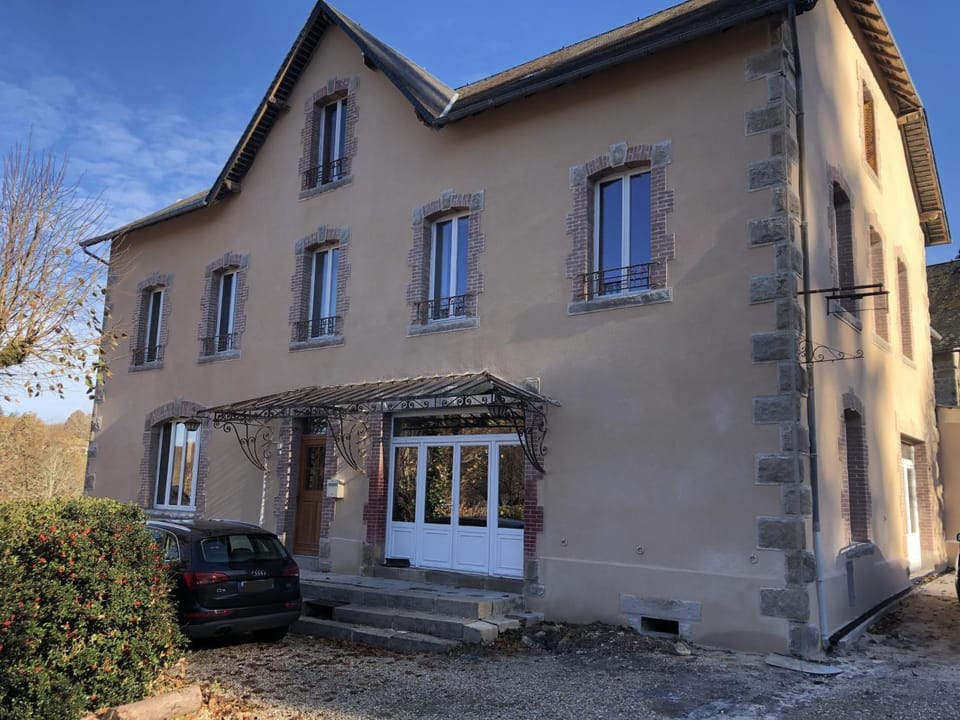 Property building, Facade/entrance