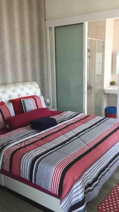 Octagon -21 Ipoh High City View condo Homestay Apartment in Ipoh