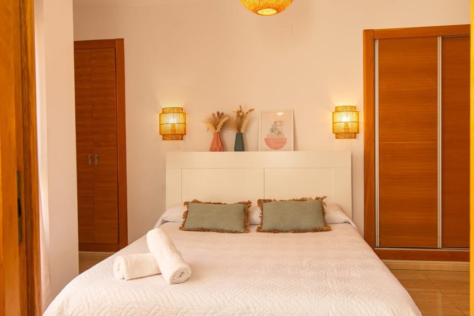 Bed, Photo of the whole room, Bedroom, towels, wardrobe