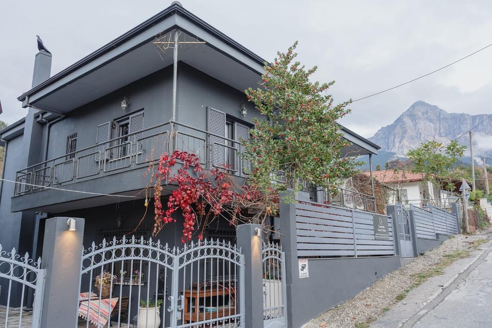 Property building, Natural landscape