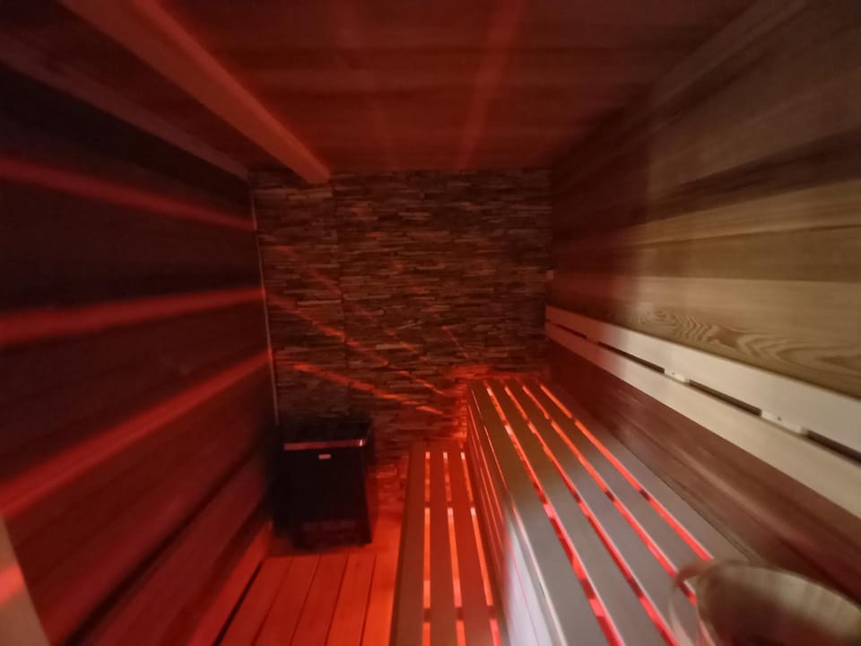 Sauna, Sauna, Spa and wellness centre/facilities